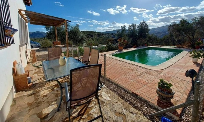 Riogordo Cottage | Country house with private pool in Riogordo, 30 minutes from the beach!