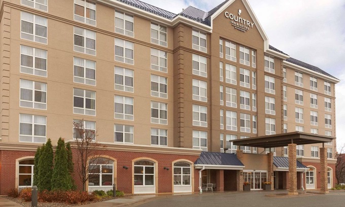 South Loop Hotel | Country Inn & Suites by Radisson, Bloomington at Mall of America, MN