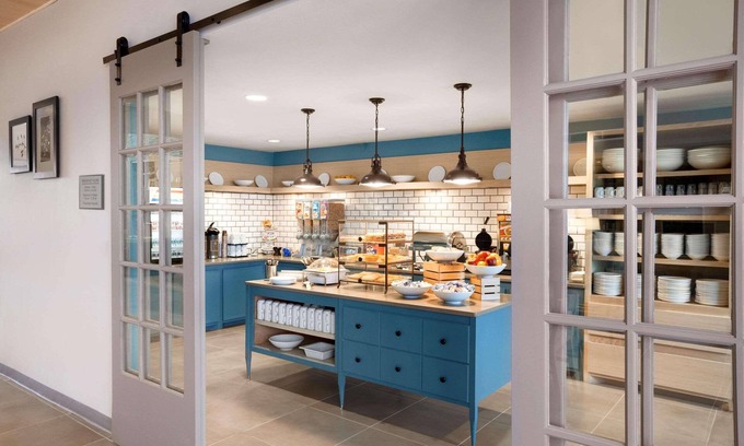 New Braunfels Hotel | Country Inn & Suites by Radisson, New Braunfels, TX