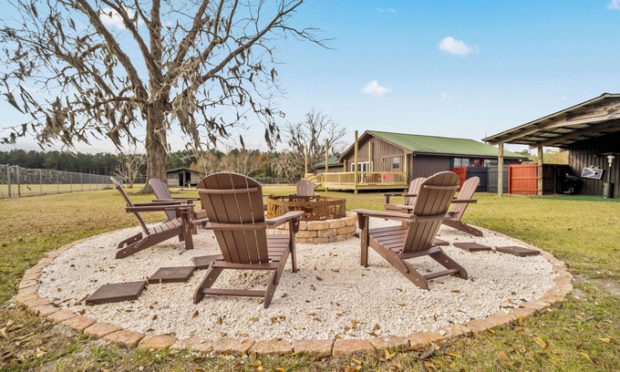 Ludowici House | Country Life!nSpacious 4-bedroom, 3 bathroom house in peaceful Ludowici!