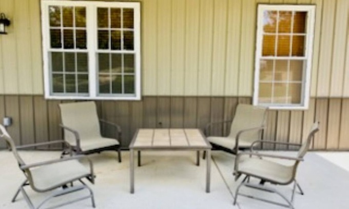 Mattoon Cabin | Country Living in Mattoon