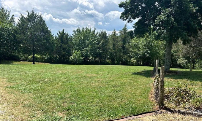 McMinnville Cabin | Countryside Cabin Incredible for Outdoor Activities in McMinnville, Tennessee