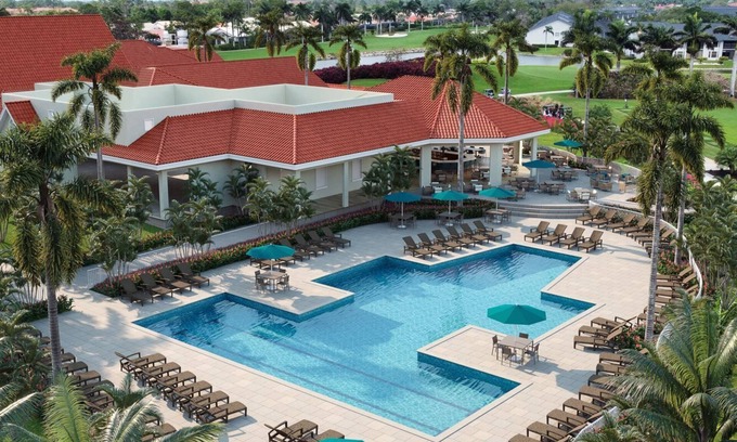 Naples Condo | Countryside Golf and Country Club 2bed 2bath all new Clubhouse & facilities