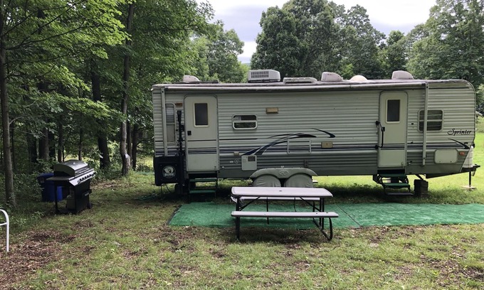 Cold Spring House | Couples Getaway - Hilltop Valley View Retreat AMAZING NATURE & VIEWS