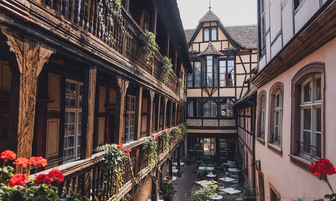 Krutenau Hotel | Cour du Corbeau Hotel Strasbourg - MGallery Collection