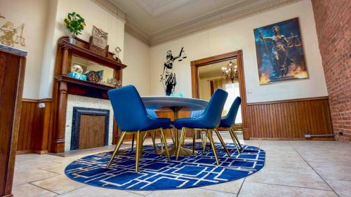 Clarksburg Apartment | Court St Suite