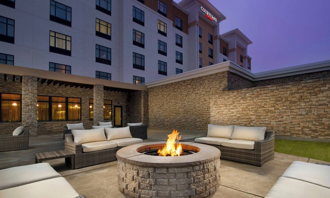 Grapevine Hotel | Courtyard by Marriott Dallas DFW Airport North/Grapevine