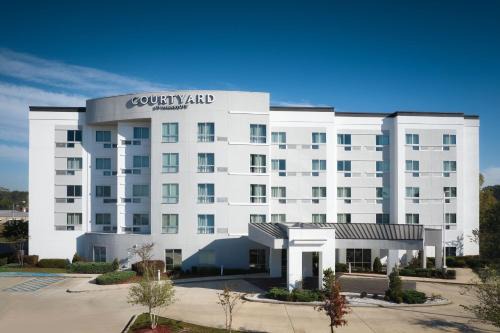 Hammond Hotel | Courtyard by Marriott Hammond