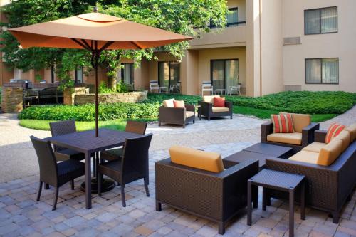 Lexington Hotel | Courtyard by Marriott Lexington North