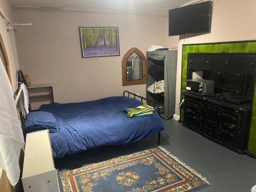 Upper Town Apartment | Courtyard