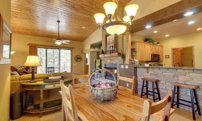 Torreon Villa | Covered Deck: Cozy Show Low Villa in Torreon!