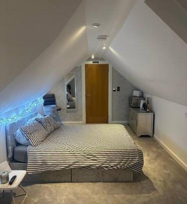 Cropston Apartment | Cozy 1 bed Urban Haven