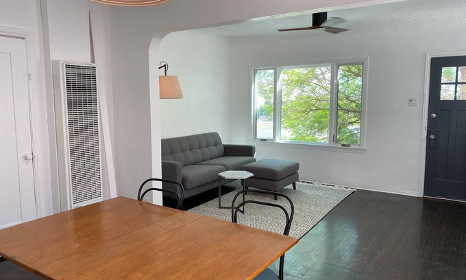 Los Angeles Apartment | Cozy 1-bedroom apartment with parking in charming Northeast hills of Los Angeles