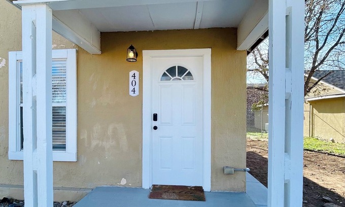 Portales Apartment | Cozy 1-bedroom apartment in charming Portales.