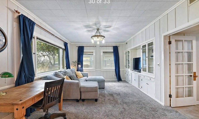 Medford Apartment | Cozy 1-bedroom apartment in awesome Medford with AC