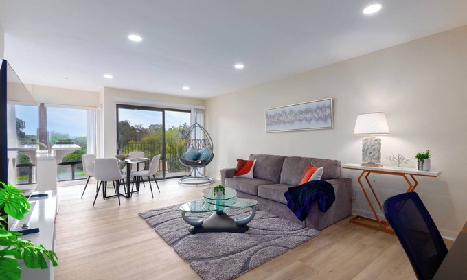 Hillcrest Condo | Cozy 1-bedroom condo in serene San Diego with WiFi