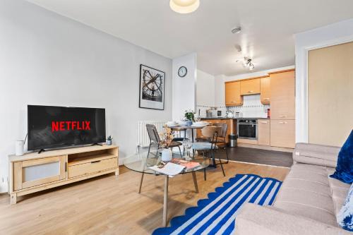 The Westside Apartment | Cozy 1 bedroom near city center