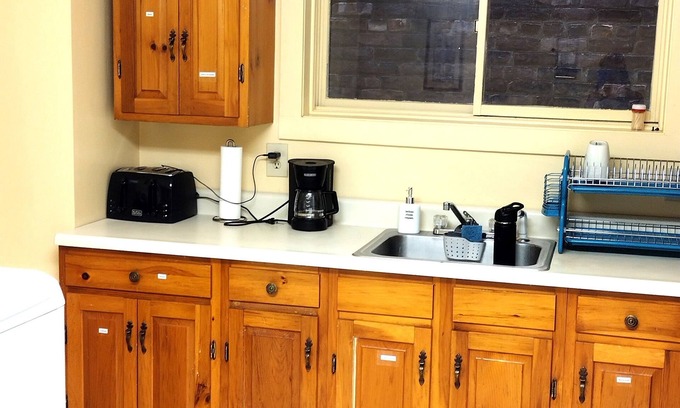 Albany Apartment | Cozy 1-BR Apt near the NYS Museum & Empire State Plaza