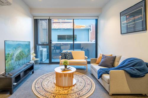 Hawthorn Apartment | Cozy 1BR Apartment with Smart TV