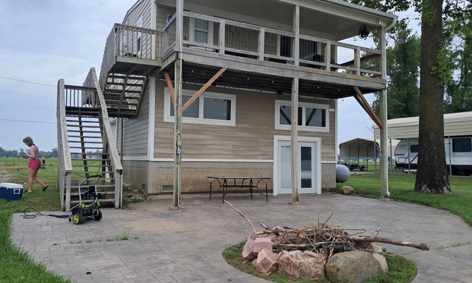 Big Lake Cabin | Cozy 2-bedroom cabin on fantastic Big Lake