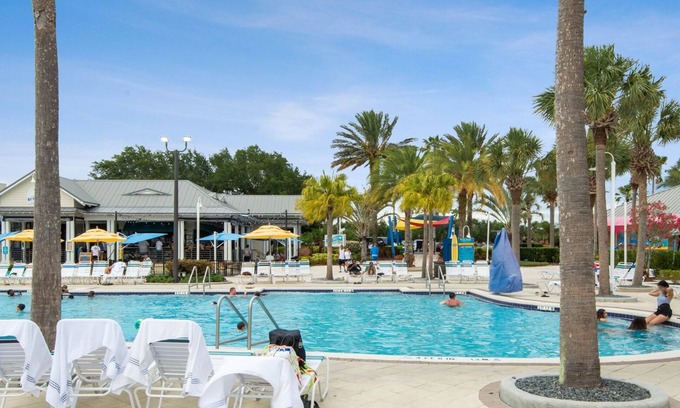 Orange Lake Resort | Cozy 2-bedroom room on Holiday Inn Club Vacations Resort in Orlando, Kissimmee.