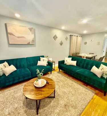 Irvington Apartment | Cozy 3BR with parking, Sleeps up to 8