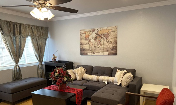 Rowland Heights House | Cozy 5 bedrooms house for Family and Groups(品质别墅)