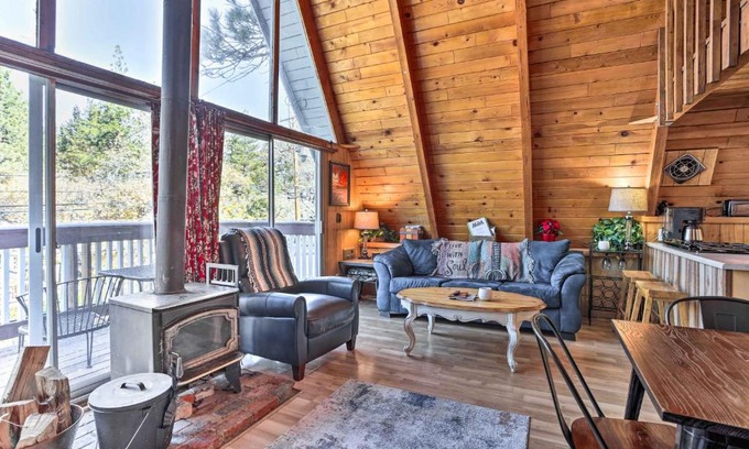 Arrowbear Lake House | Cozy A-Frame with Hot Tub Near Arrowbear Lake!