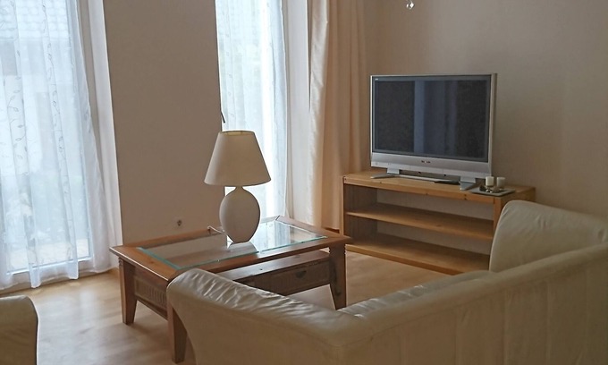 Kasel Condo | cozy and allergy-friendly home in the woods in Kasel 7 km near Trier