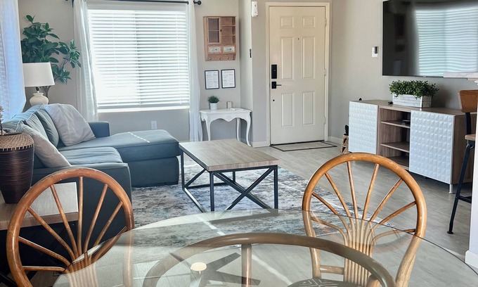 Yuma House | Cozy and Bright 3 BR | 2 BA home in the Yuma Foothills