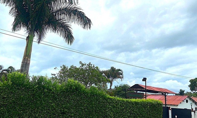 Pueblo Tapao House | Cozy and Family Friendly, 5 Minutes to Coffee Park, Pueblo Tapao & Montenegro