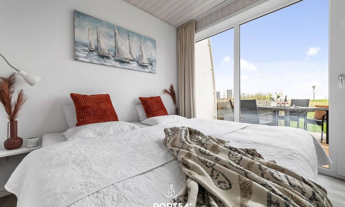 Wendtorfer Strand House | Cozy and Modern Holiday Home with Sea View in Marina Wendtorf