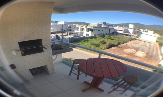 Governador Celso Ramos Apartment | Cozy apartment in Praia de Palmas