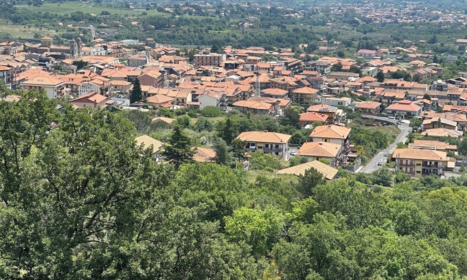 Zafferana Etnea Villa | Cozy apartment in villa located a few kilometers from Etna volcano.