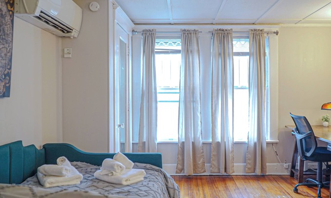 Norwich Apartment | Cozy Apt-Close to Casino & Backus Hosp