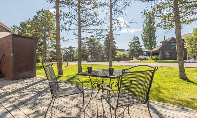 Big Sky Meadow Village Condo | Cozy Big Sky Getaway | Pool, Sauna, Fireplace | Near Golf Course, Nordic Trails & Big Sky Resort