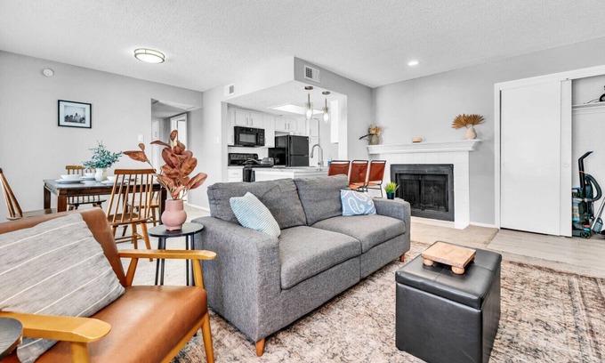 South Arlington Apartment | Cozy Brand New Studio · 1 Bath + Gym 604