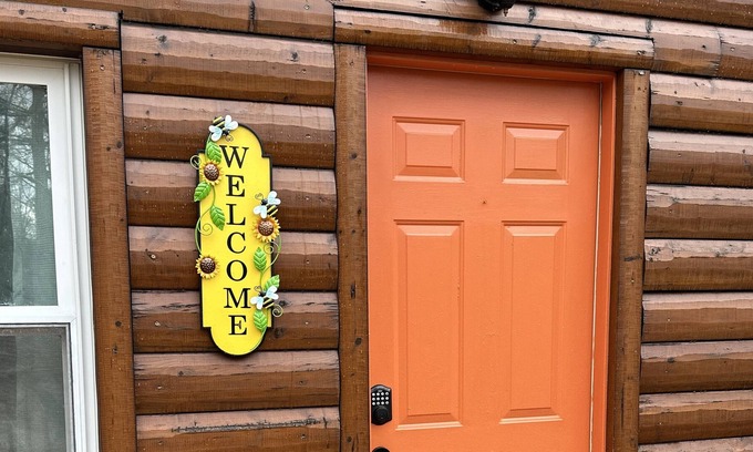 Gnaw Bone Cabin | Cozy Brookside