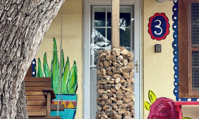 Ingram Cabin | Cozy cabin #3 with WiFi and AC in fabulous Ingram, TX. Guadalupe River