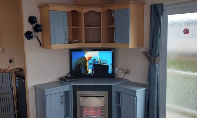 Mablethorpe and Sutton Ski Chalet | Cozy caravan in Mablethorpe