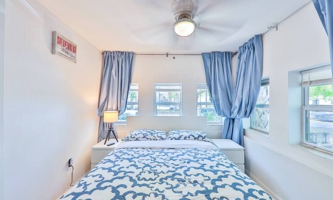 Parkside House | Cozy Cave House