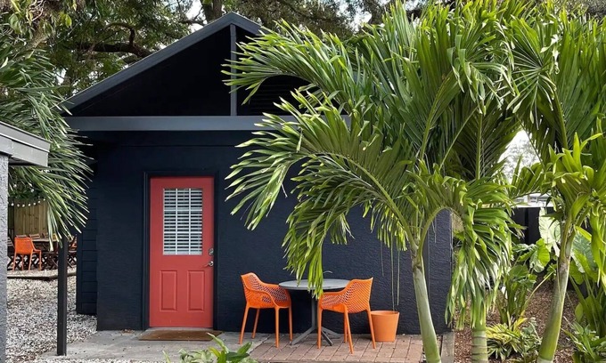 Orlando Cottage | Cozy Cottage in Orlando's Garden District