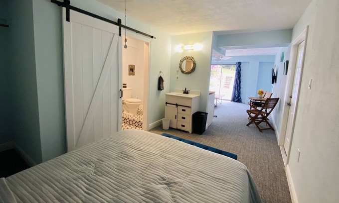 Marco Island Apartment | Cozy Couples Poolside Retreat close to everything from beach to shops and dining