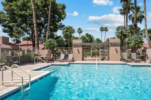 Casitas Chaparral House | Cozy Cove