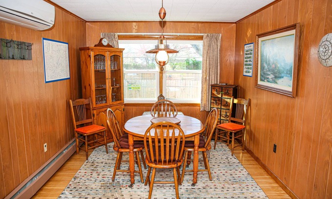 Peru House | Cozy Family Home, Dog Friendly, in Peru NY