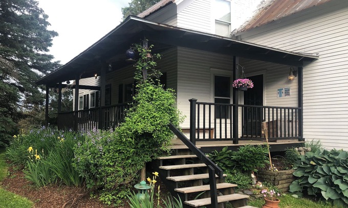 Hyde Park Other | Cozy Farmhouse Near Stowe with Woodstove and Pet Friendly