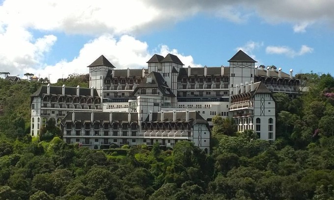 Campos do Jordao Apartment | Cozy flat on the mountain within a Castle with all infrastructure.
