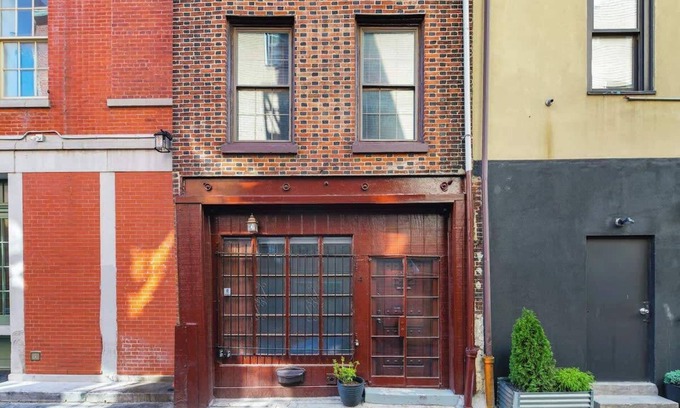 Old City Apartment | Cozy Fully Furnished Studio in Philadelphia