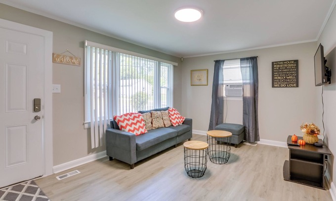 Greensboro Cottage | Cozy Greensboro Vacation Rental w/Deck & Fire Pit