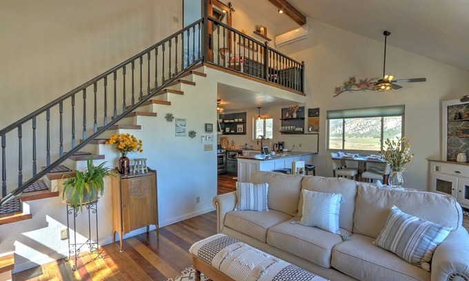 Rifle House | Cozy Hillside Home w/Rifle Gap & MTN Views, Hot Tub, Decks, Grill, Near Golfing